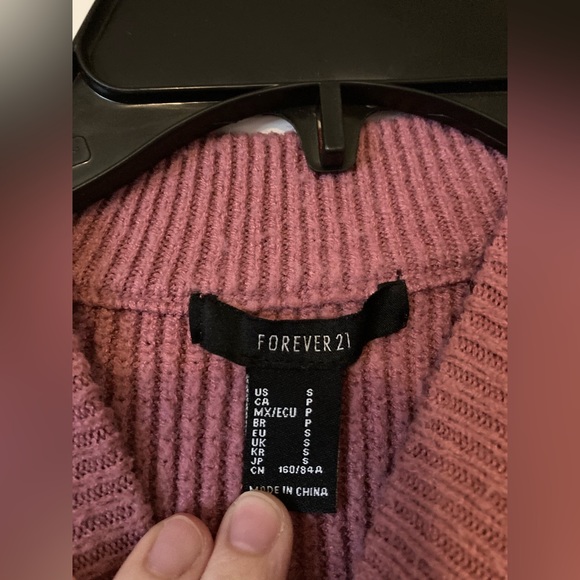 Women’s forever 21 crop top vintage look sweater - Picture 4 of 7